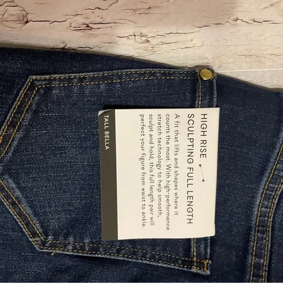 sculpting high rise skinny jeans - EVERNEW MELBOURNE (H&M) - Picture 3 of 5